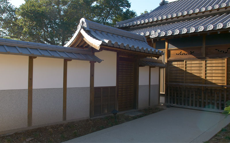 The entrance of the Shōya House at the Huntington Library