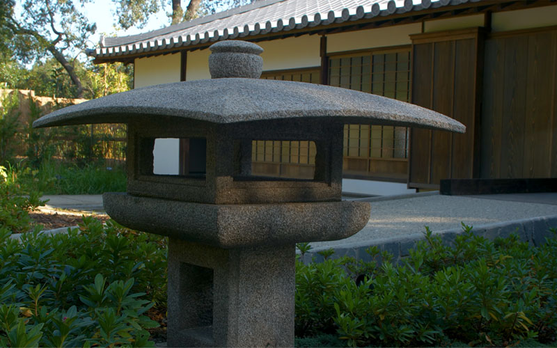The Japanese garden and back entrance of Shōya House at the Huntington Library