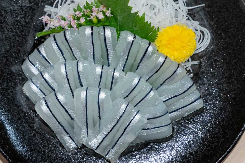 Food replica of Kibinago sashimi