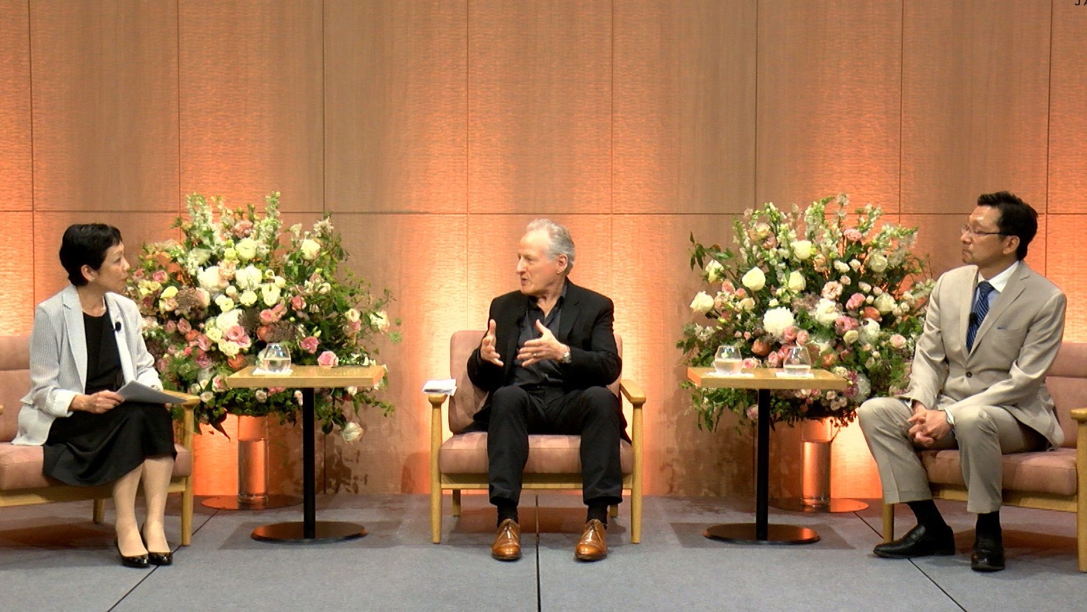 Director Michael Mann, Consul General Akira Muto and Yuko Kaifu