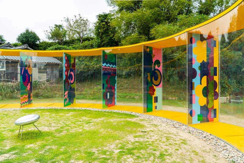 Inujima Art House Project A-Art House | Beatriz Milhazes: Yellow Flower Dream, 2018